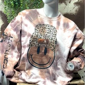 Carhartt smiley face crewneck